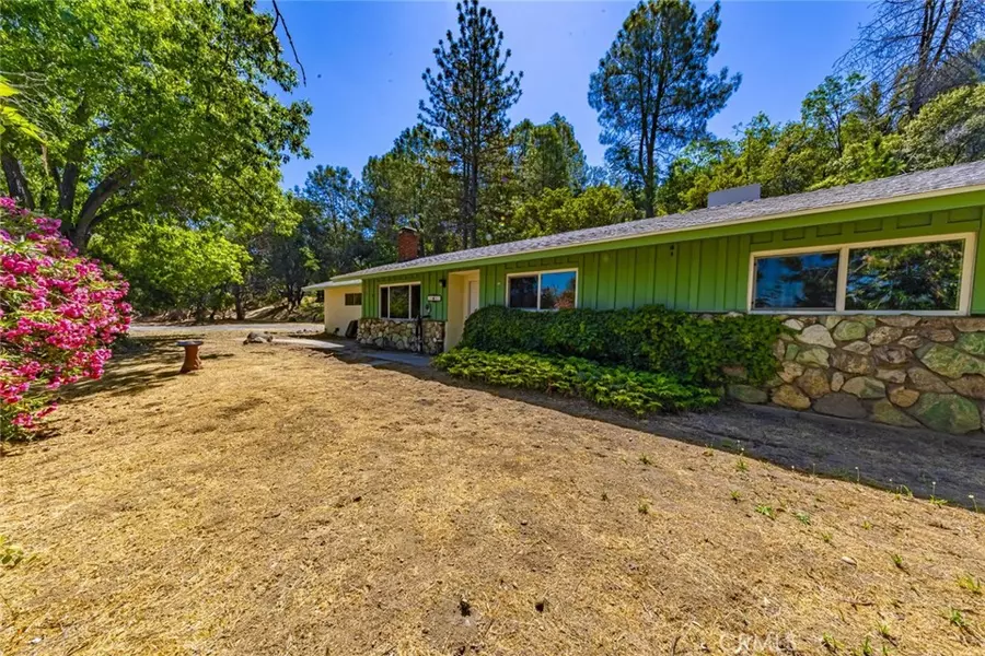 31661 Duke RD, North Fork, CA 93643