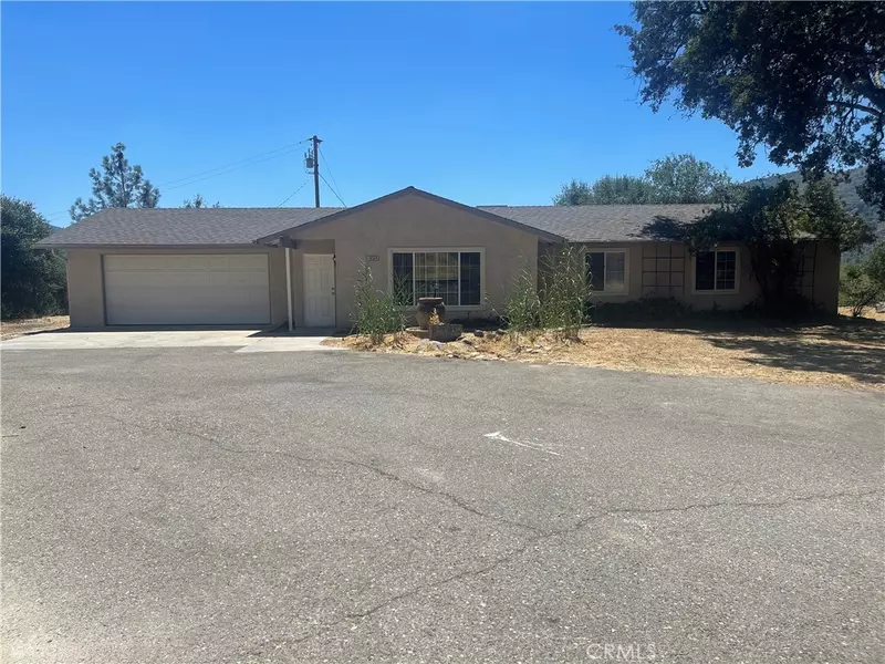 40349 Road 425a, Oakhurst, CA 93644