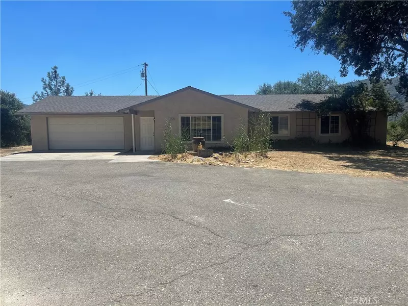 40349 Road 425a, Oakhurst, CA 93644