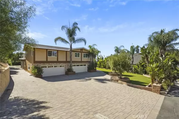 473 S Country Hill RD, Anaheim Hills, CA 92808