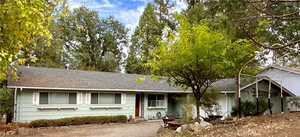 Oakhurst, CA 93644,39723 Pine Ridge WAY