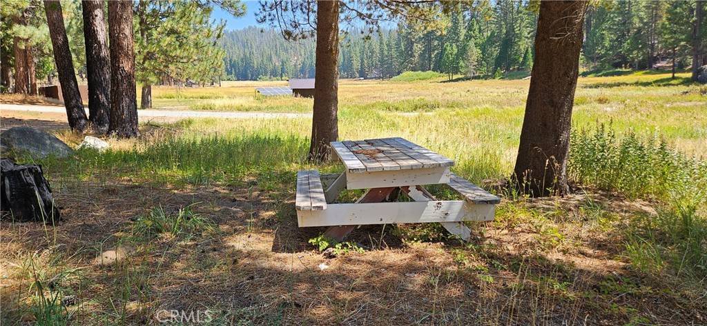 North Fork, CA 93643,108 Forest RD