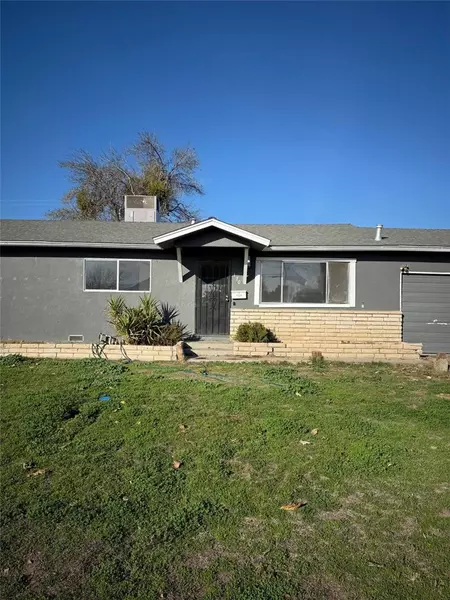 170 W Spring LN, Lemoore, CA 93245