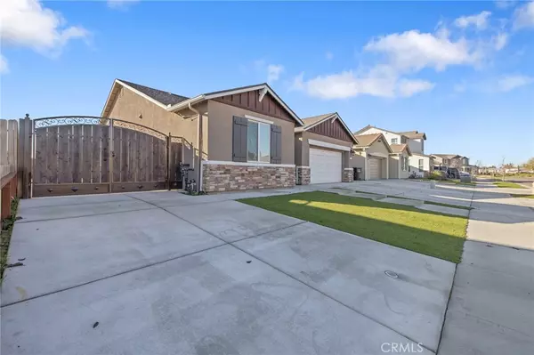 Visalia, CA 93292,3541 E Laura CT