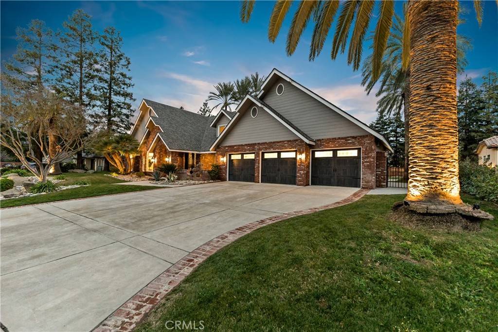 Fresno, CA 93711,6054 N Woodson AVE