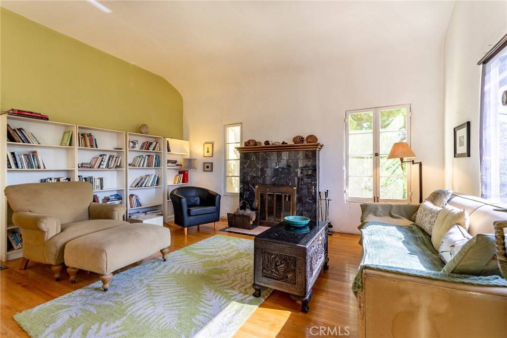 Los Angeles, CA 90042,4734 Baltimore ST