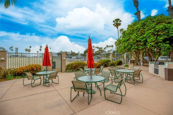 Long Beach, CA 90802,850 E Ocean BLVD #1107