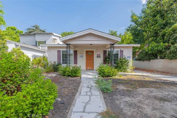 11025 Blix ST, Toluca Lake, CA 91602