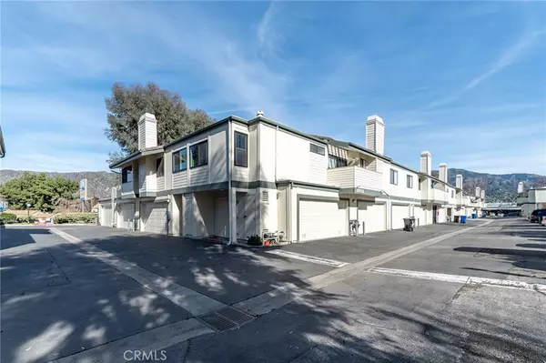 10566 Sunland BLVD #7, Sunland, CA 91040