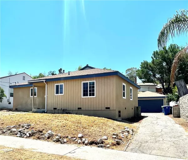 10347 Newhome AVE, Sunland, CA 91040