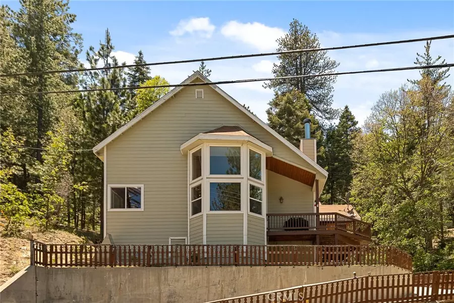 26648 Thunderbird DR, Lake Arrowhead, CA 92391