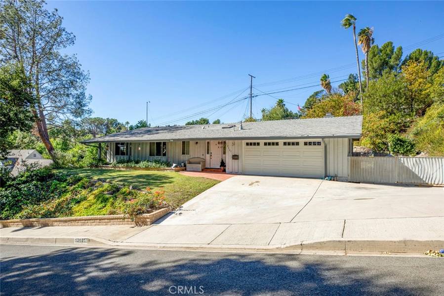 12021 Bambi PL, Granada Hills, CA 91344