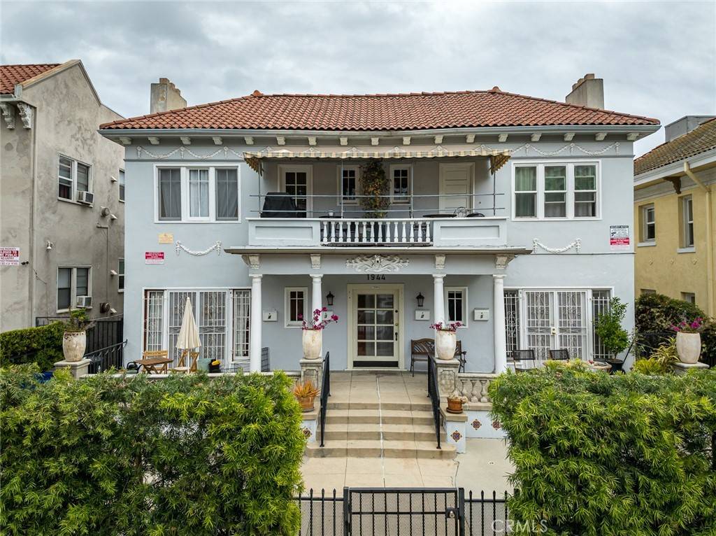 1944 Argyle AVE, Los Angeles, CA 90068