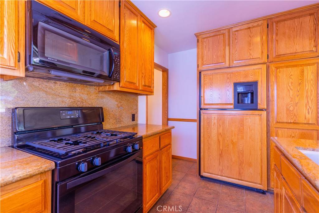 La Crescenta, CA 91214,3222 Brookhill ST