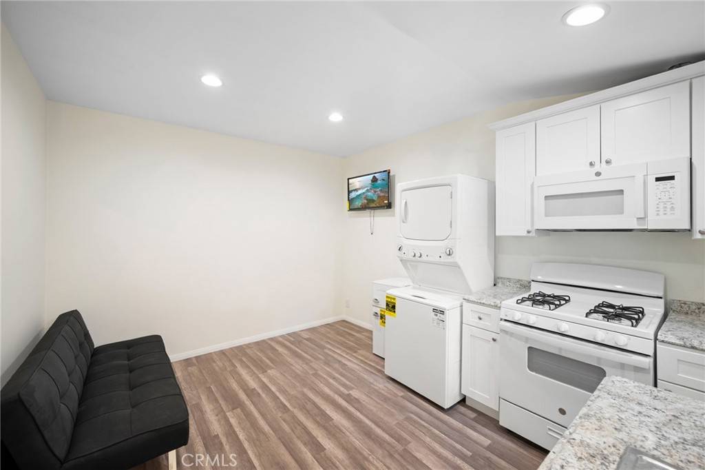 Sierra Madre, CA 91024,53 1/2 N Baldwin AVE