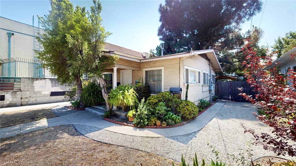 241 N Verdugo RD, Glendale, CA 91206