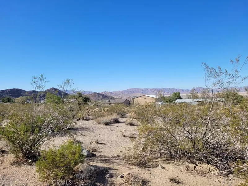 0 Topaz RD, Lucerne Valley, CA 92356