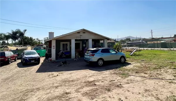 Jurupa Valley, CA 92509,5660 34th ST