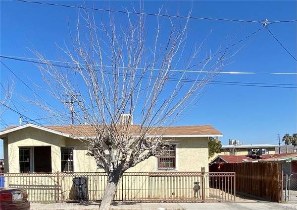 113 E White ST, Barstow, CA 92311