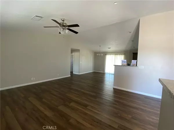 Phelan, CA 92371,9370 W Joshua LN