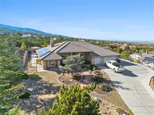 8446 Icicle DR, Pinon Hills, CA 92372