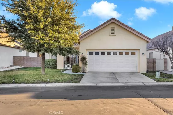 19627 Rolling Green DR, Apple Valley, CA 92308