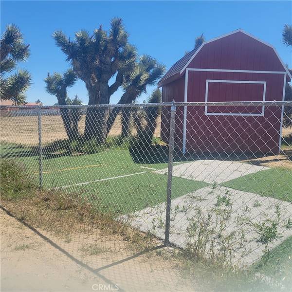 Phelan, CA 92371,5331 Phelan RD