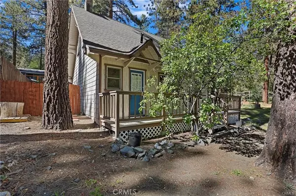 1783 Betty ST, Wrightwood, CA 92397