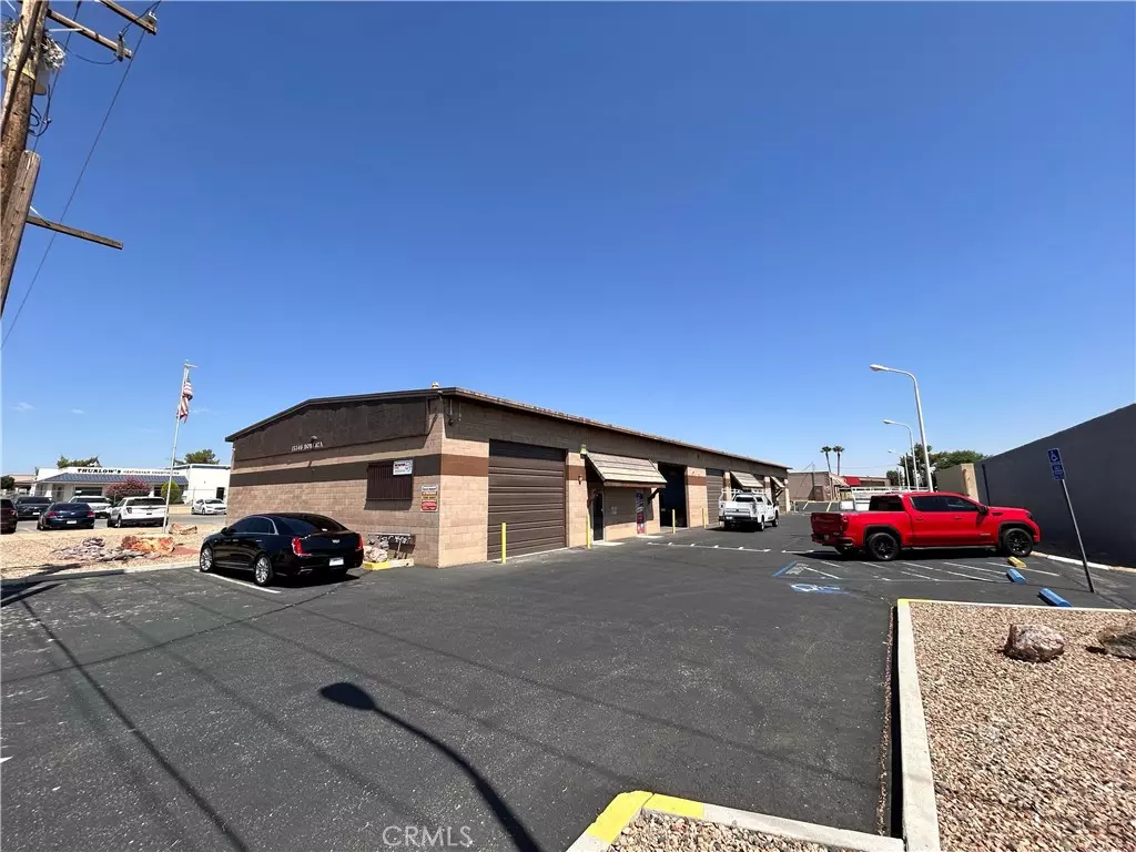 Victorville, CA 92392,15346 Bonanza RD #D-E