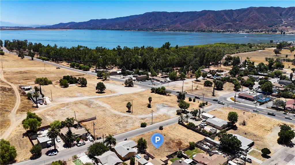 Lake Elsinore, CA 92530,717 Illinois ST