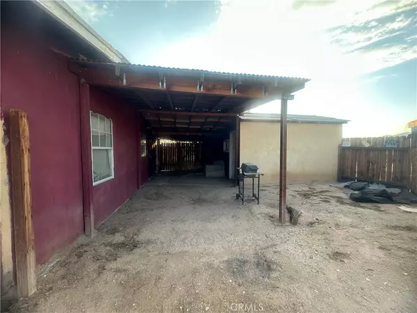 29 Palms, CA 92277,88020 Amboy Rd