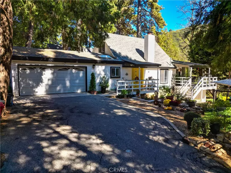 507 Valley DR, Crestline, CA 92325