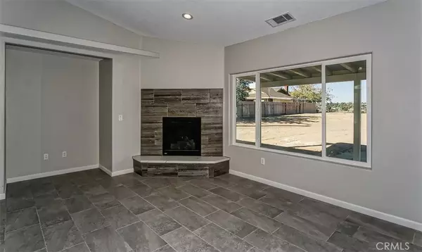 Hesperia, CA 92345,18363 Ranchero RD