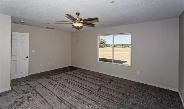 Hesperia, CA 92345,18428 Carob ST