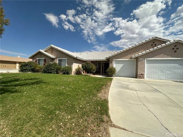 13427 Paoha RD, Apple Valley, CA 92308