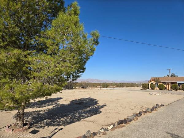 Lucerne Valley, CA 92356,36510 Colby ST