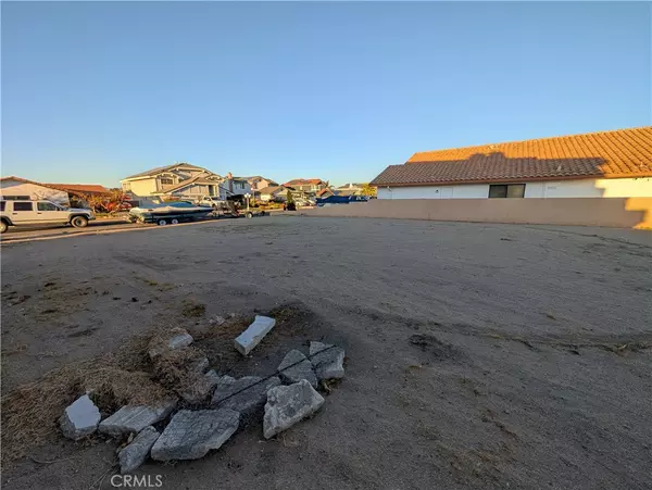 Victorville, CA 92395,18340 Niagara DR