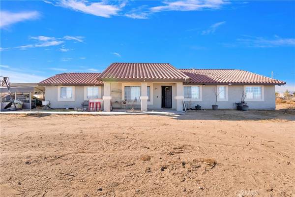 5989 Tokay RD, Phelan, CA 92371