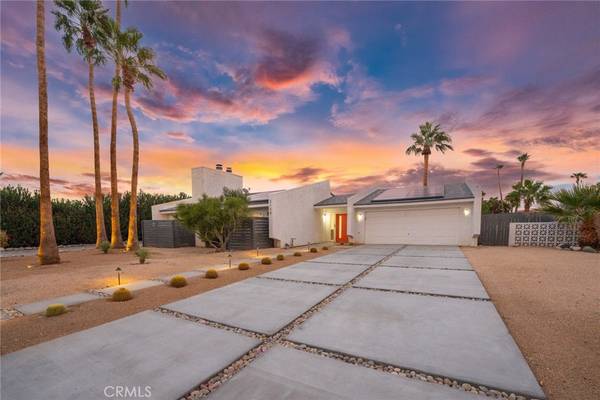 2104 N Volturno RD, Palm Springs, CA 92262