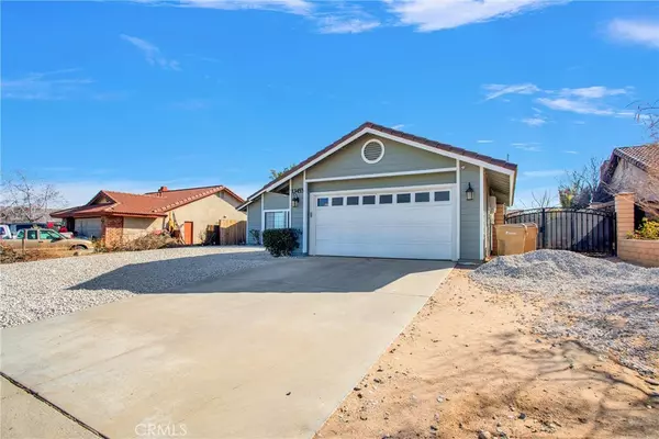 Hesperia, CA 92344,13455 Palm ST