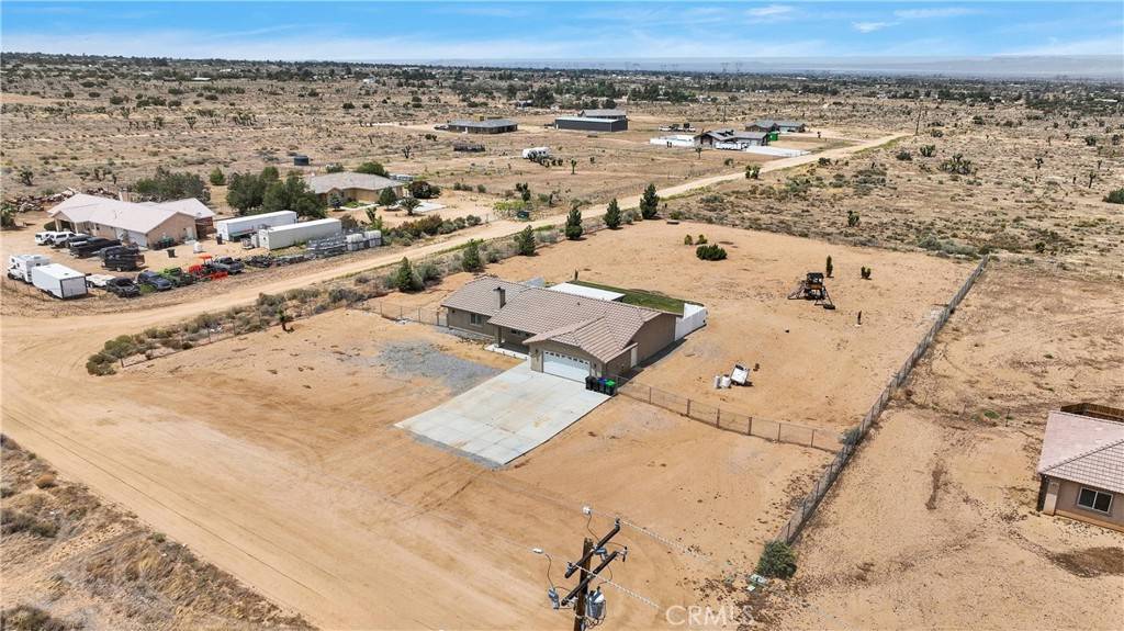 5824 White Fox TRL, Phelan, CA 92371