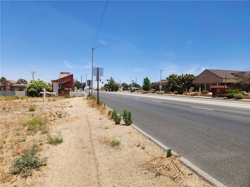 55420 29 Palms HWY, Yucca Valley, CA 92284