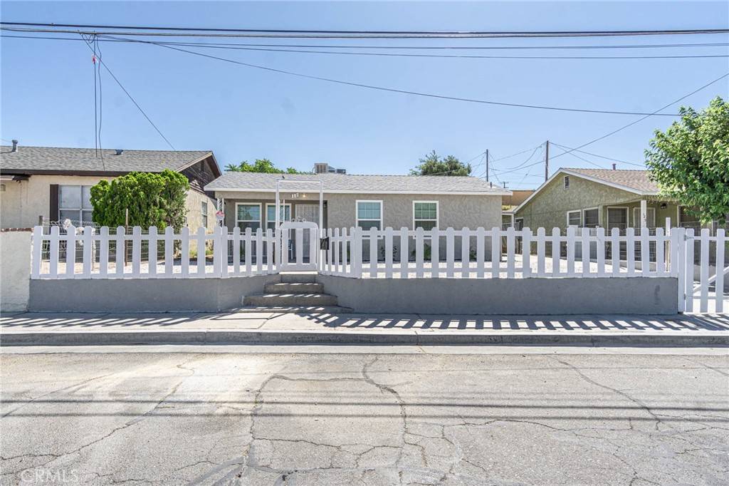 117 May AVE, Barstow, CA 92311