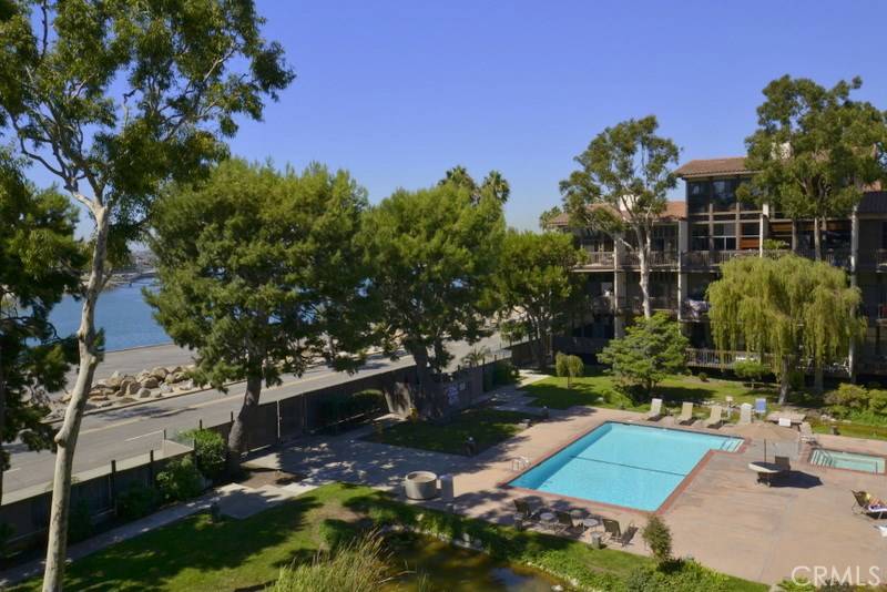 7311 Marina Pacifica DR S, Long Beach, CA 90803