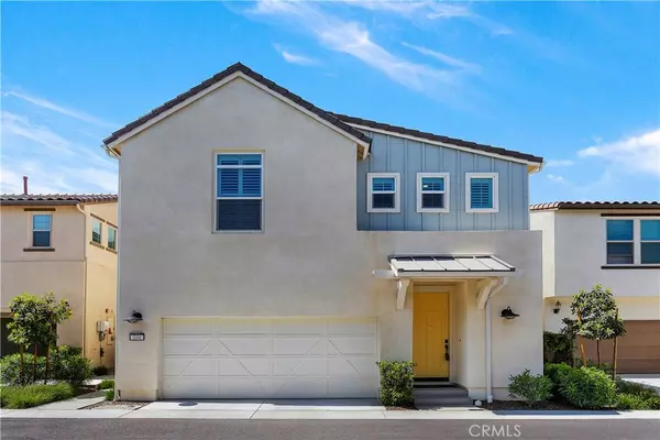 Corona, CA 92883,4171 Powell WAY #104