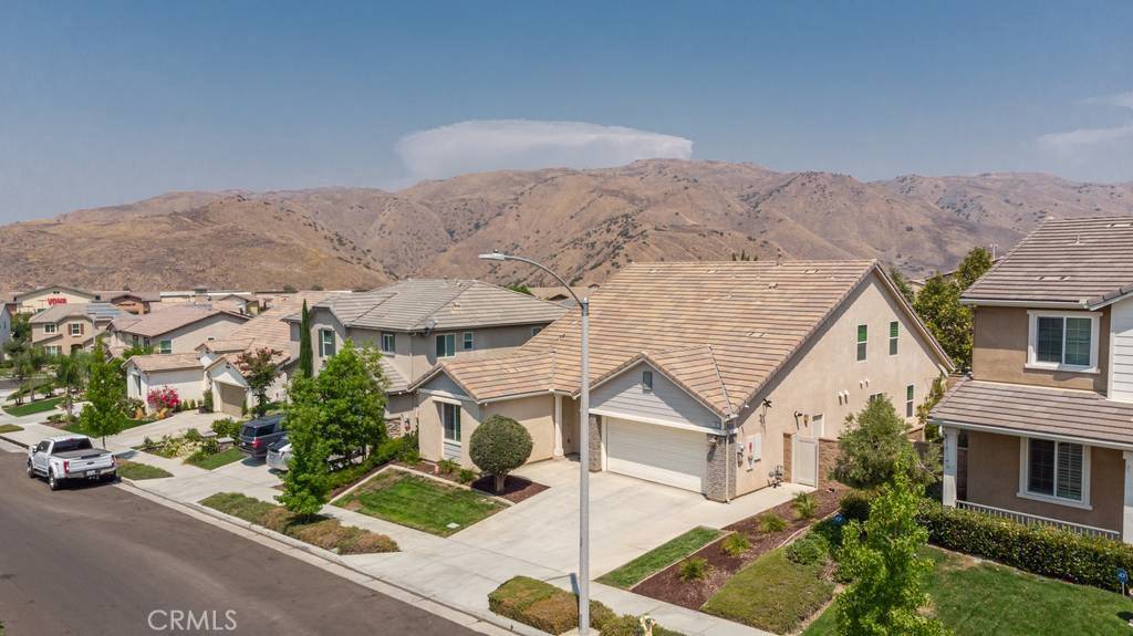 Corona, CA 92883,11811 Silver Birch RD