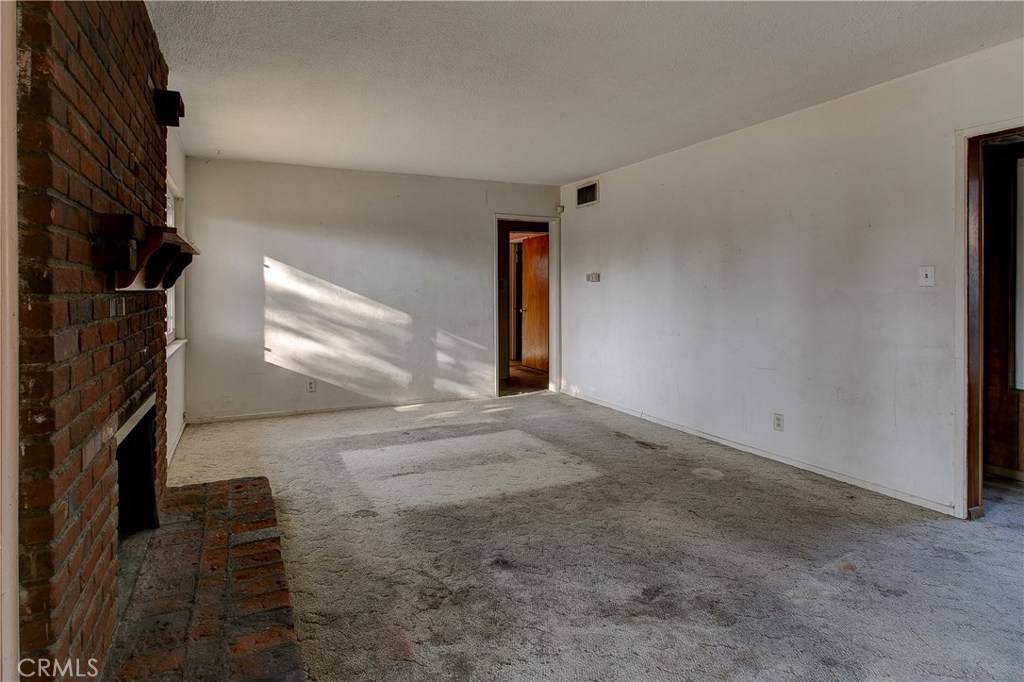 4065 Mescale RD, Riverside, CA 92504