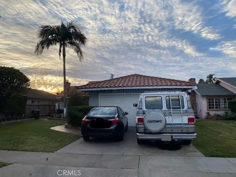 Costa Mesa, CA 92627,2235 Miner ST