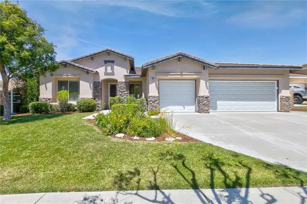 1827 Stanwich PL, Corona, CA 92883