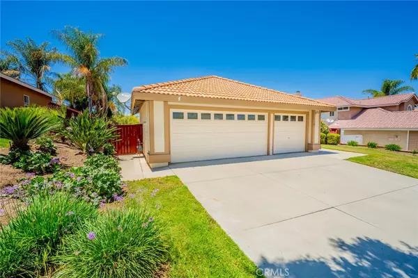 Corona, CA 92881,2692 Twinleaf LN